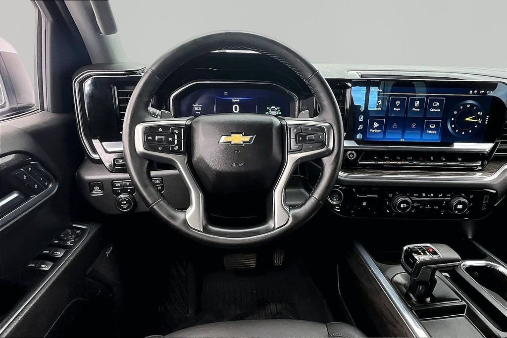 Used 2023 Chevrolet Silverado 1500 LTZ w/ Technology Package AWD/4WD image 5