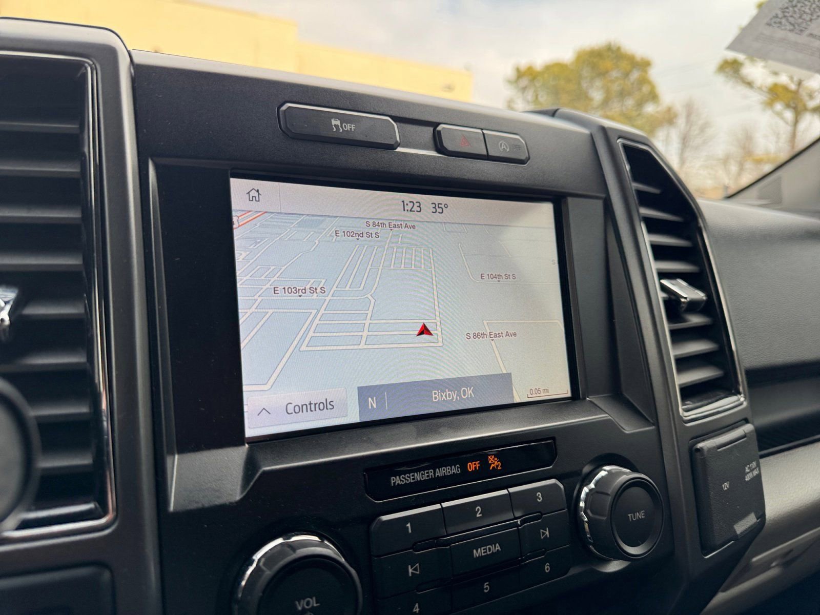 Certified 2020 Ford F150 XLT w/ Equipment Group 302A Luxury image 24