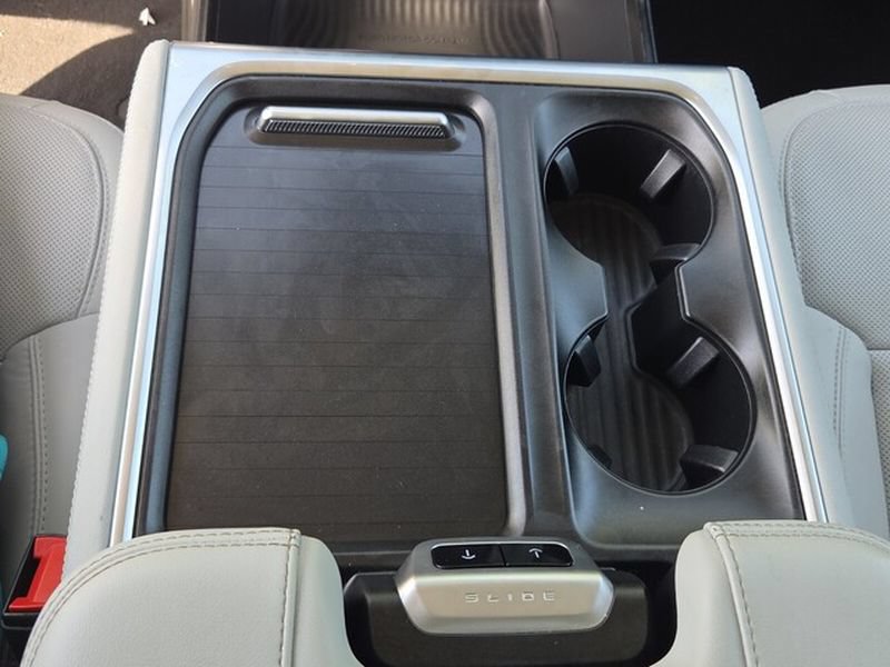 Certified 2025 Ford Expedition Platinum AWD/4WD image 19