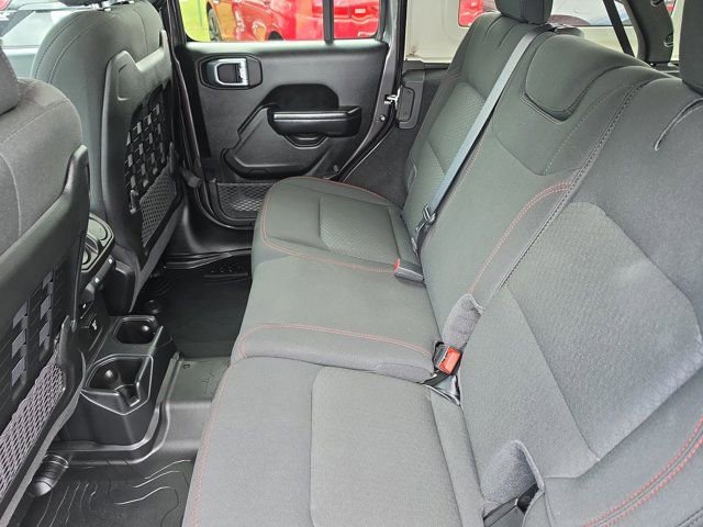 Used 2021 Jeep Wrangler Unlimited Rubicon image 13