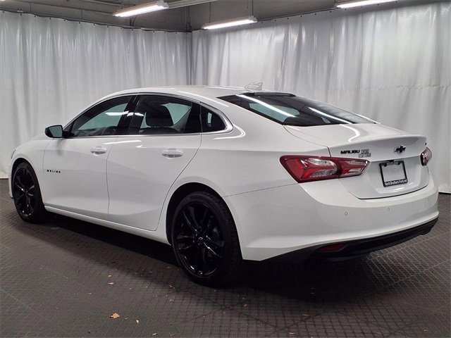 Used 2024 Chevrolet Malibu LT w/ Sport Edition image 2