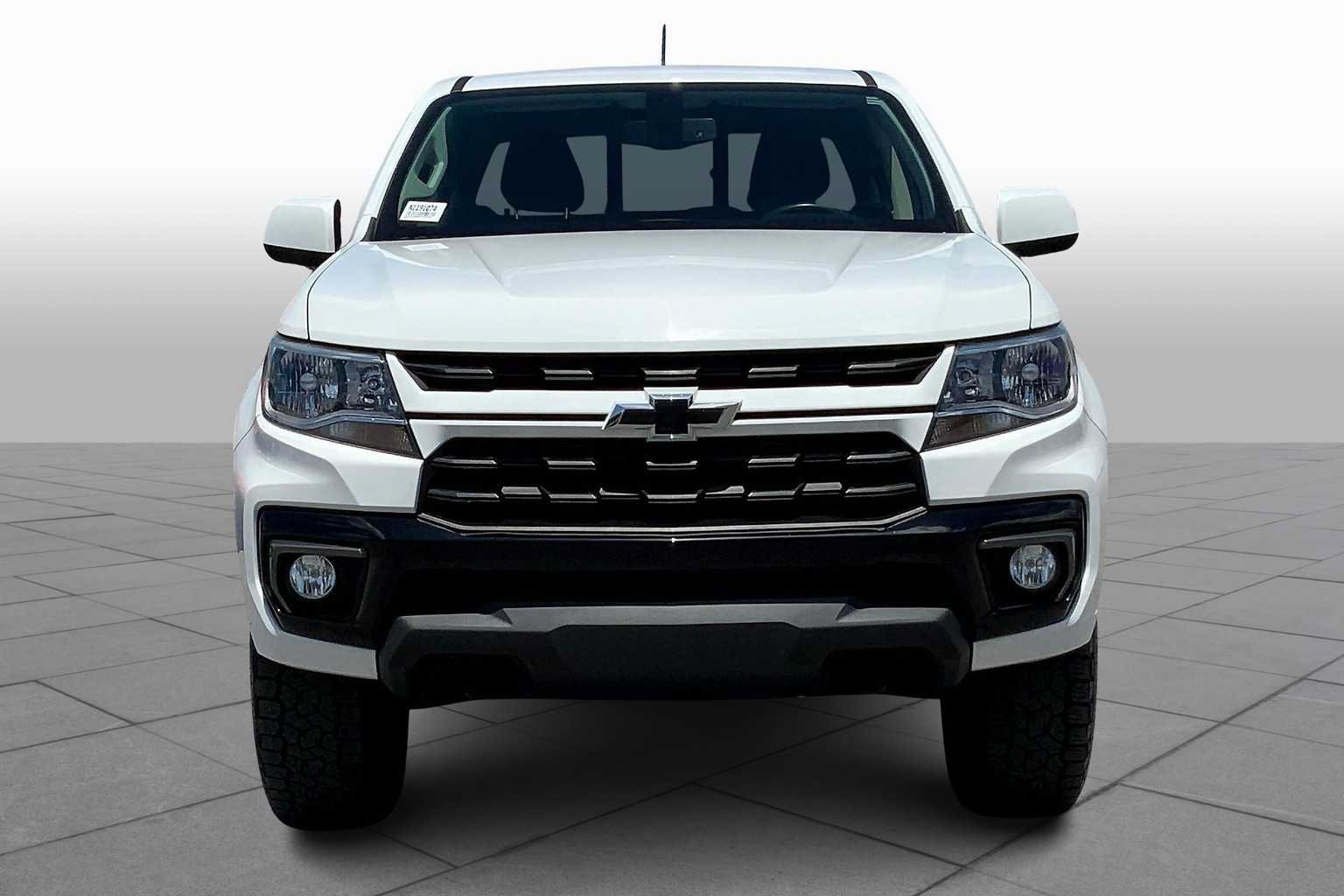 Used 2022 Chevrolet Colorado LT w/ LT Convenience Package AWD/4WD image 4