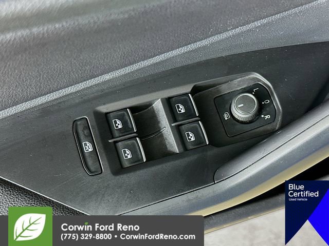 Used 2024 Volkswagen Jetta SE FWD image 20
