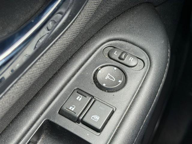 Used 2020 Honda HR-V Sport image 32