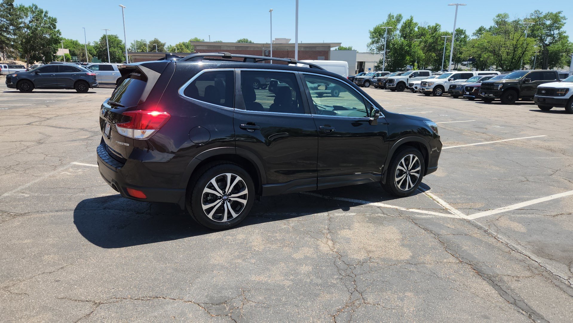 Used 2020 Subaru Forester Limited AWD/4WD image 13