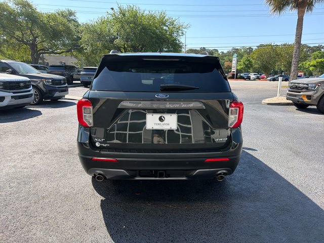 Certified 2023 Ford Explorer XLT w/ Equipment Group 202A AWD/4WD image 7