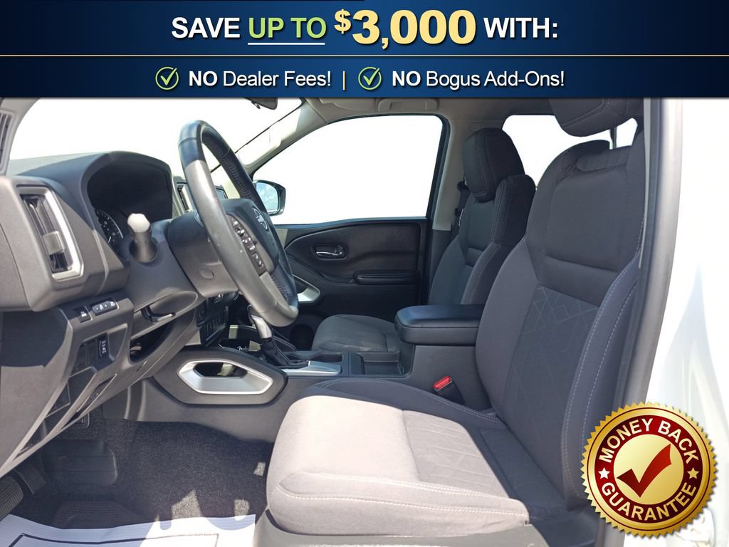 Used 2025 Nissan Frontier SV w/ SV Convenience Package RWD image 14