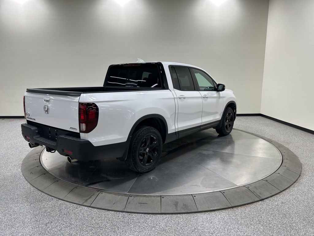 Used 2023 Honda Ridgeline Black Edition image 5