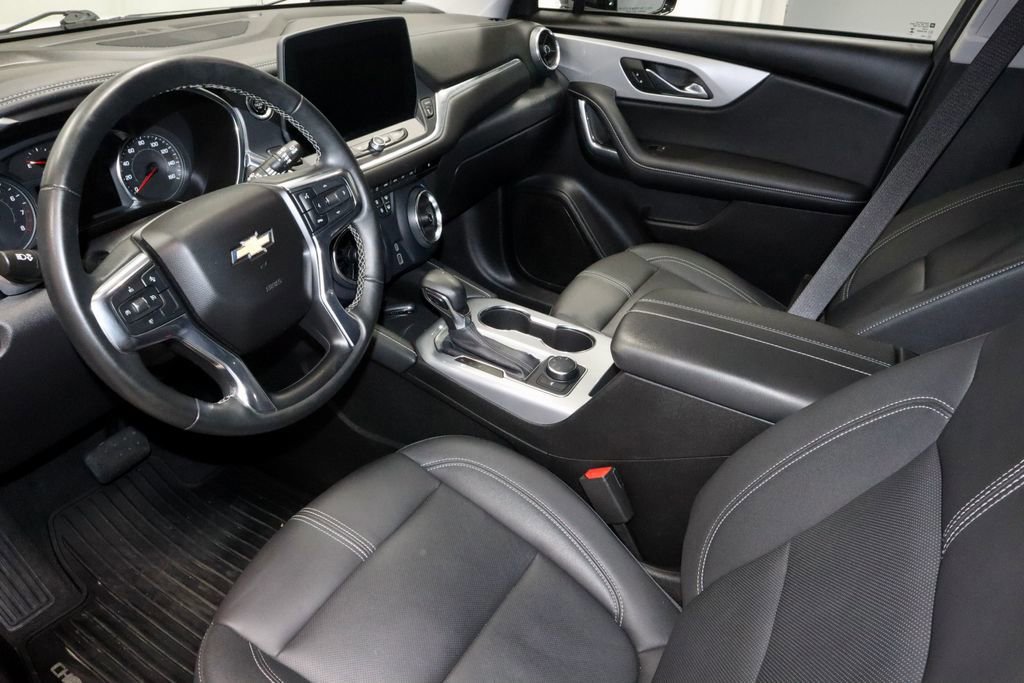 Used 2024 Chevrolet Blazer LT w/ Midnight/Sport Edition image 24