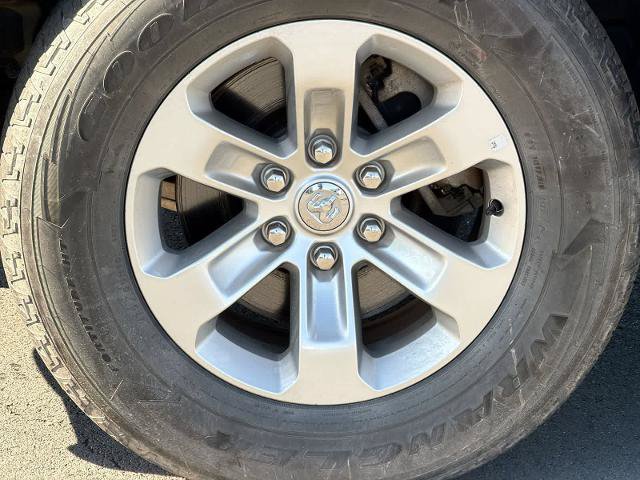 Used 2024 RAM 1500 Laramie AWD/4WD image 14