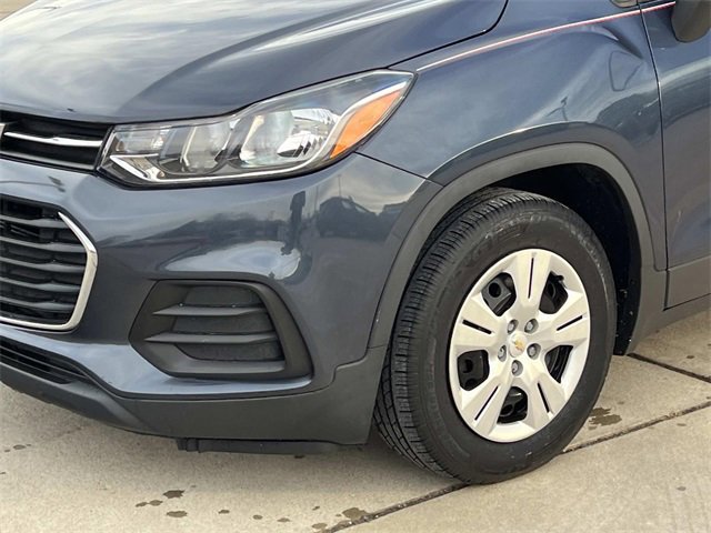 Used 2018 Chevrolet Trax LS image 10