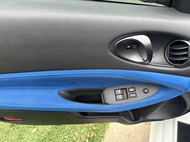 Used 2024 Nissan Z Performance w/ Floor Mat Package RWD image 13
