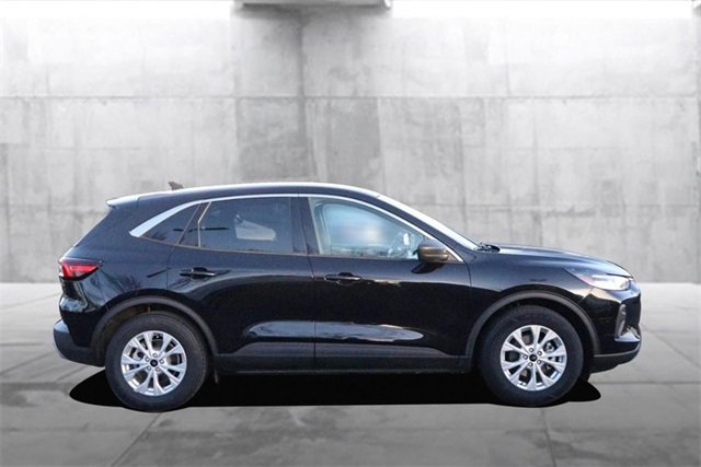 Certified 2024 Ford Escape Active w/ Cold Weather Package image 5