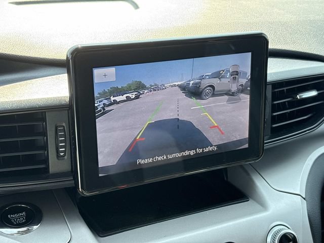 Certified 2023 Ford Explorer XLT RWD image 31