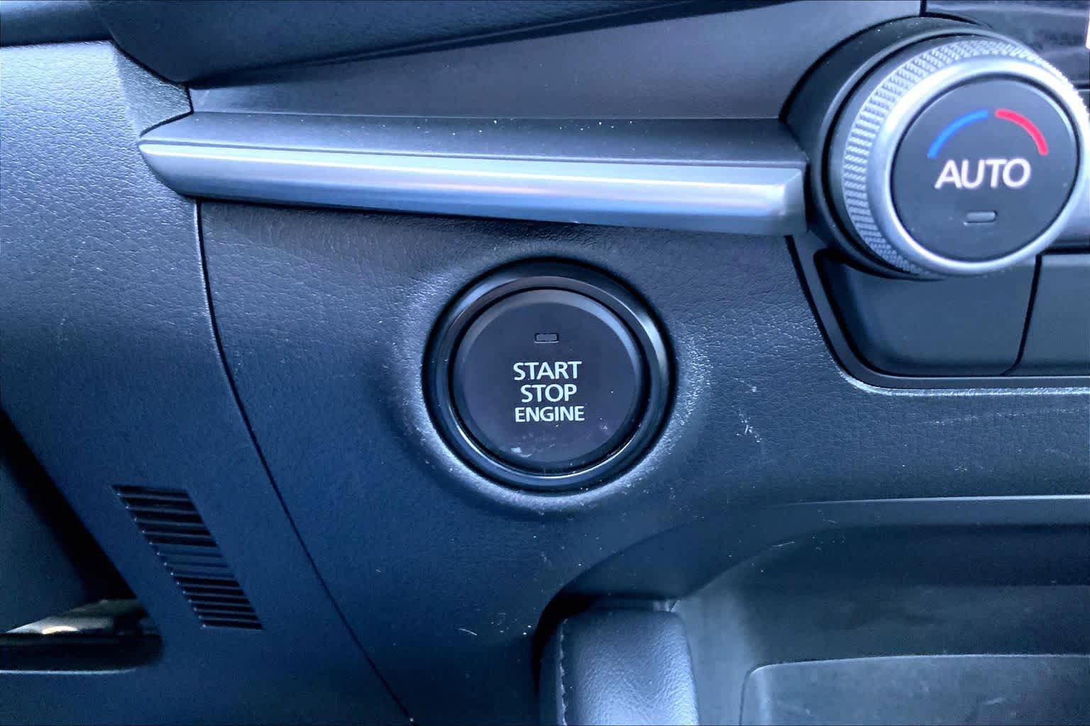 Used 2025 MAZDA MAZDA3 s Sport FWD image 35