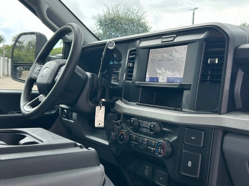 Certified 2025 Ford F450 XL AWD/4WD image 27
