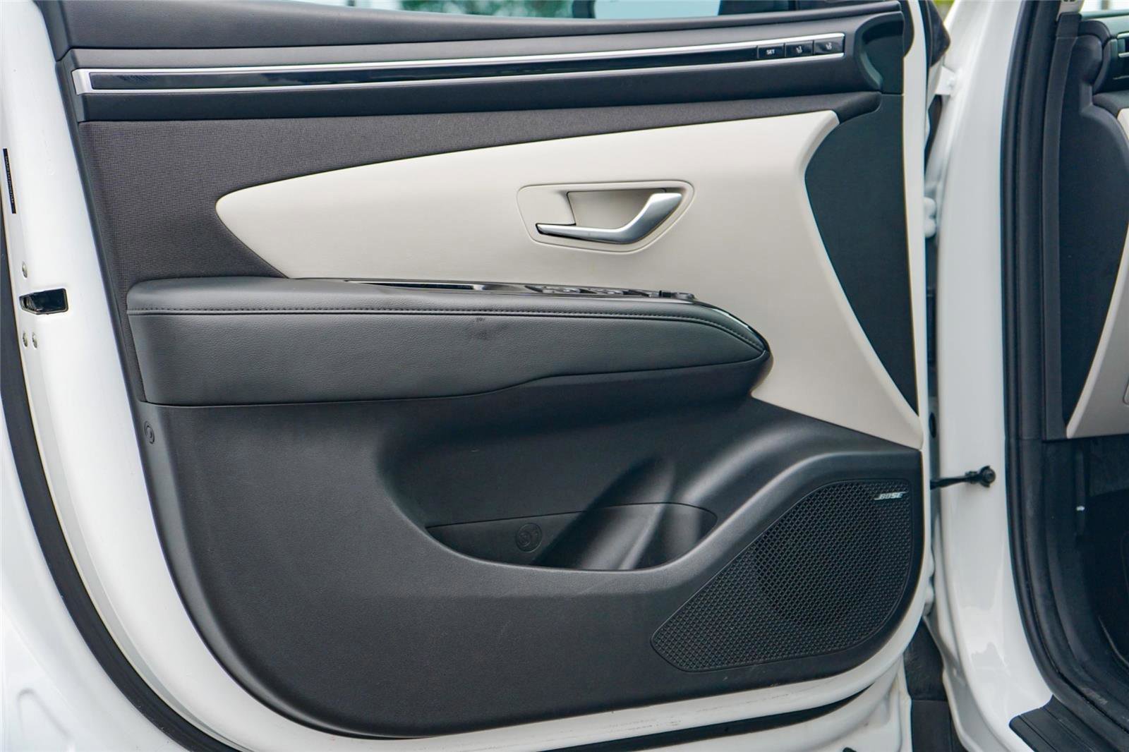 Used 2023 Hyundai Tucson Limited image 25