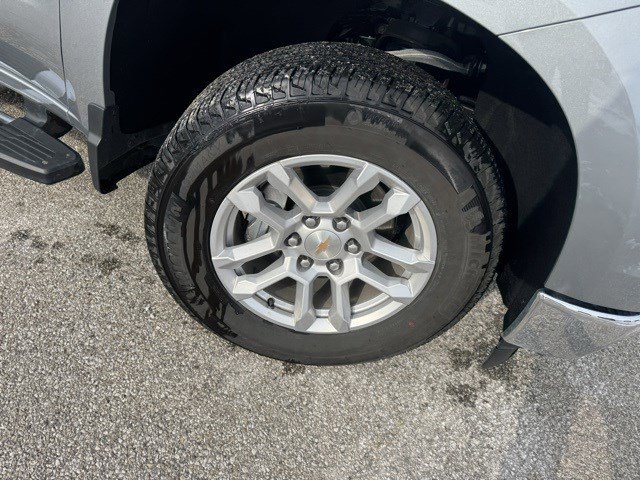 Used 2025 Chevrolet Silverado 1500 LT image 37