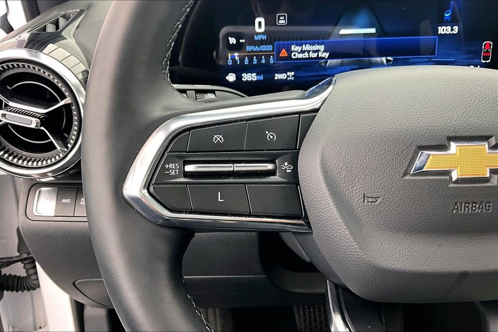 Used 2025 Chevrolet Equinox LT AWD/4WD image 18