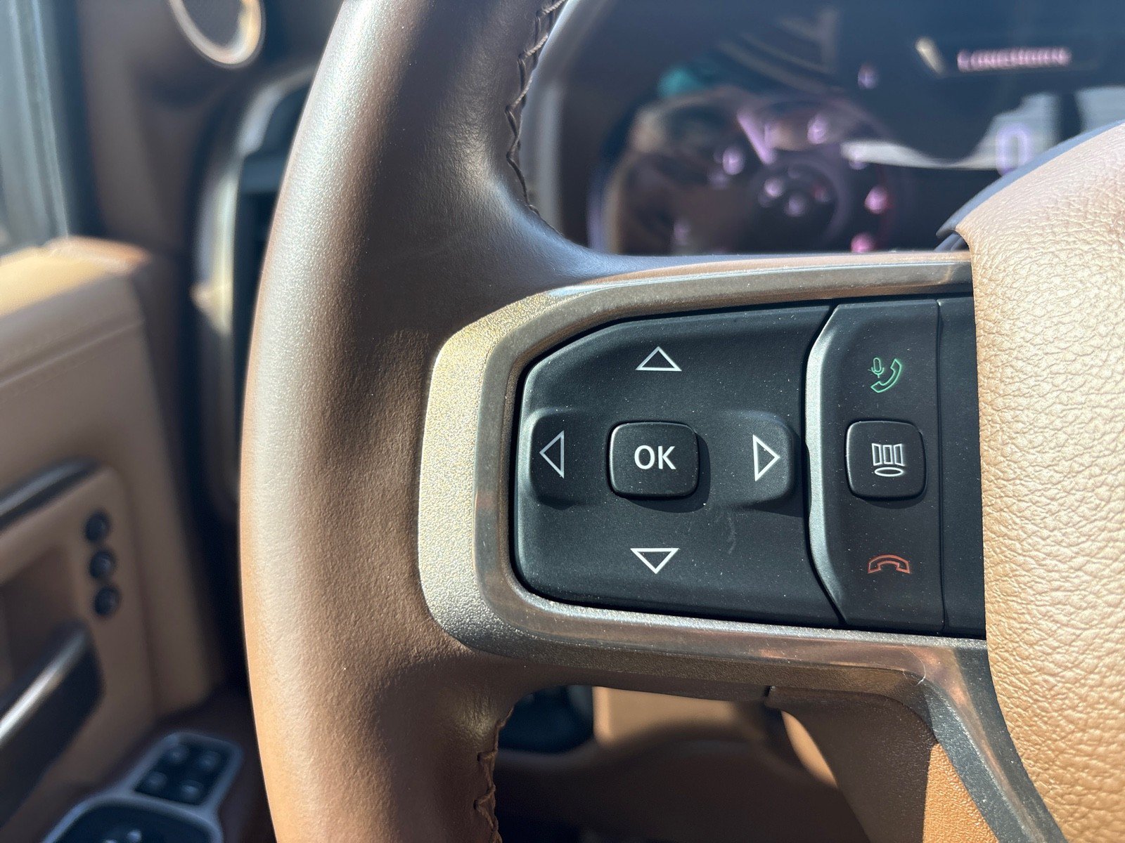 Used 2024 RAM 3500 Limited AWD/4WD image 19