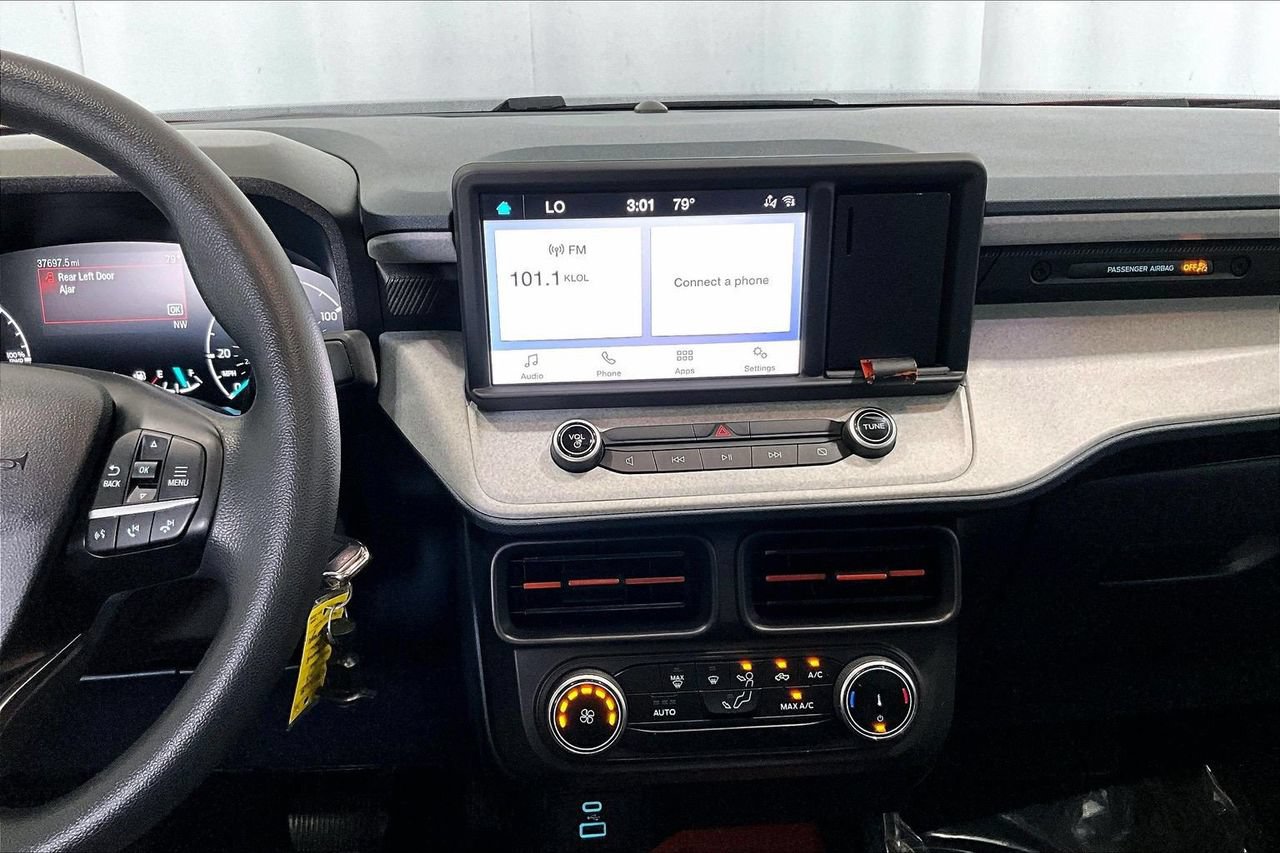 Certified 2023 Ford Maverick XLT FWD image 5