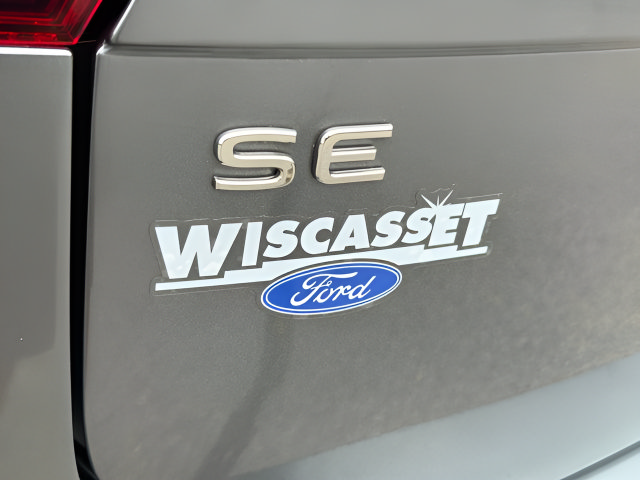 Used 2024 Volkswagen Tiguan SE R-Line AWD/4WD image 17