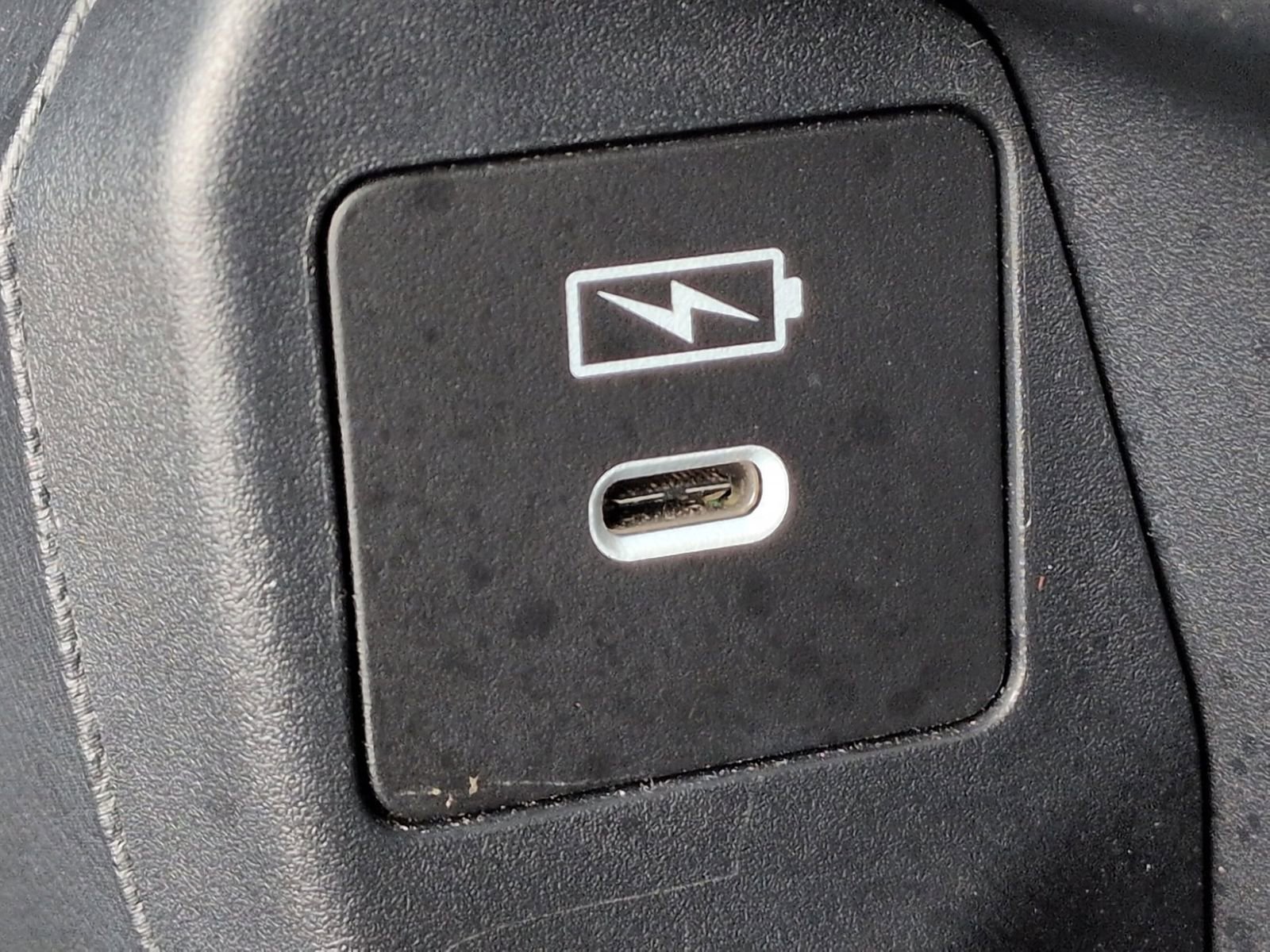 Used 2024 Honda HR-V Sport image 31