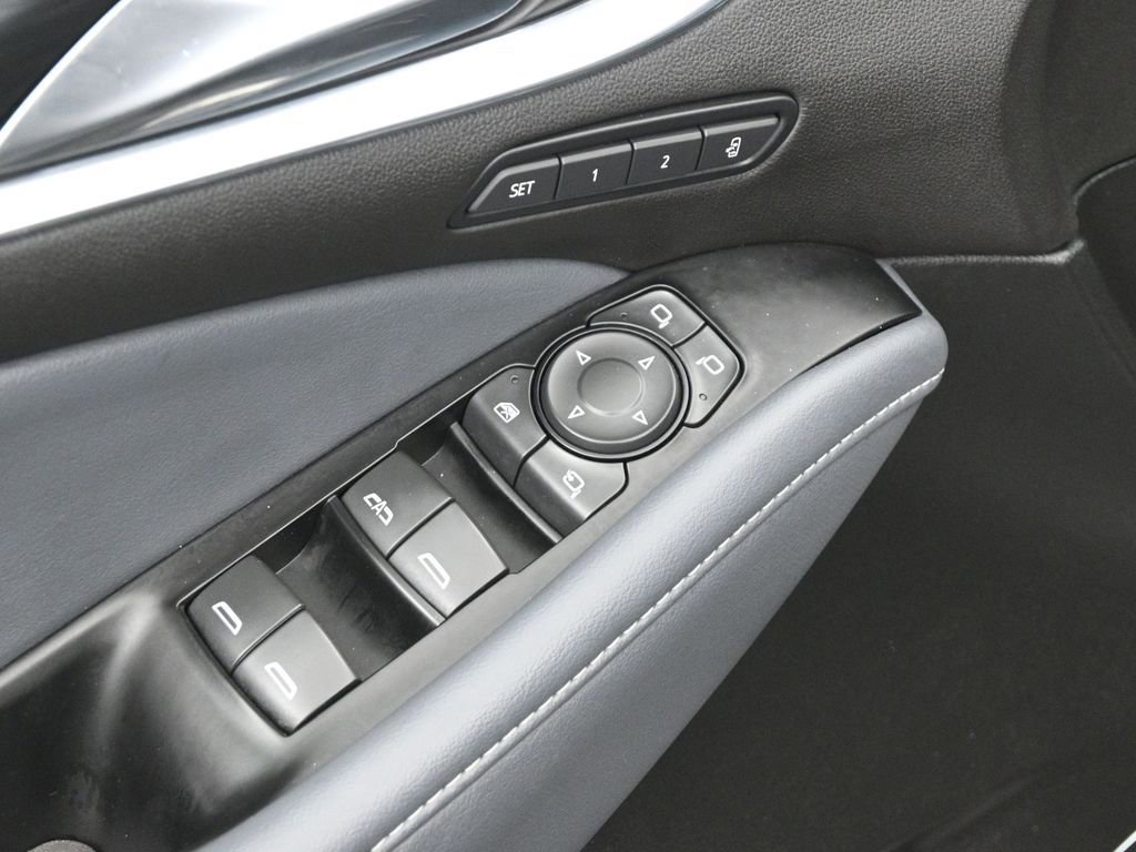 Used 2024 Buick Enclave Premium image 37