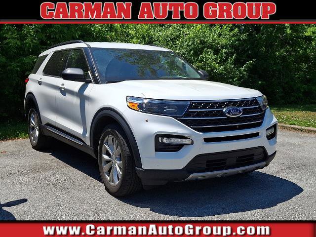 Certified 2023 Ford Explorer XLT w/ Equipment Group 202A AWD/4WD image 1