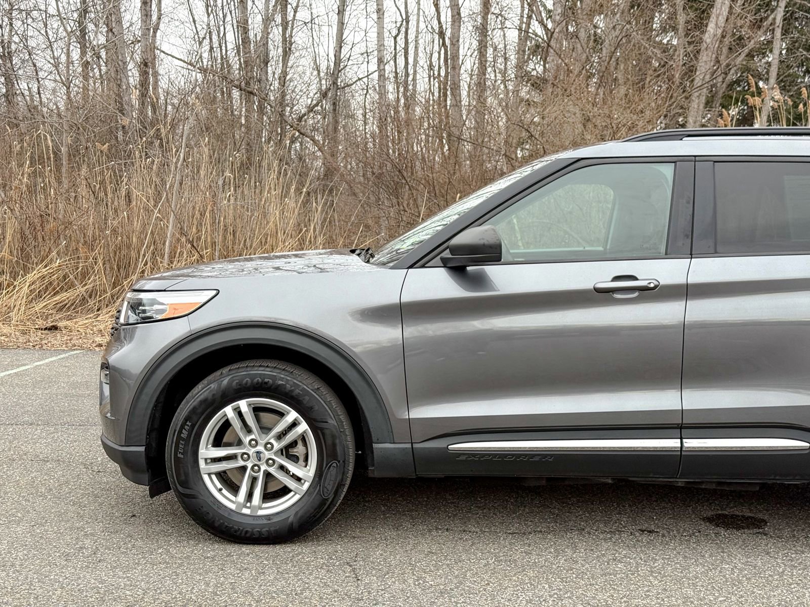 Certified 2022 Ford Explorer XLT w/ Equipment Group 202A image 10