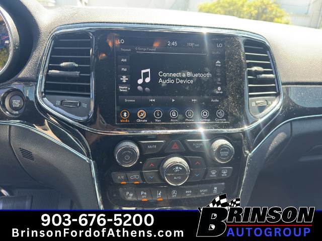 Used 2021 Jeep Grand Cherokee Trailhawk w/ Premium Lighting Group AWD/4WD image 15