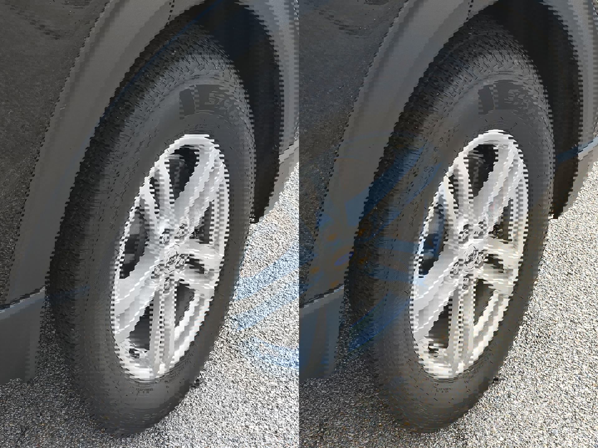 Certified 2022 Ford Explorer XLT image 10