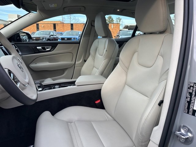 Used 2024 Volvo S60 B5 Ultimate w/ Climate Package image 10