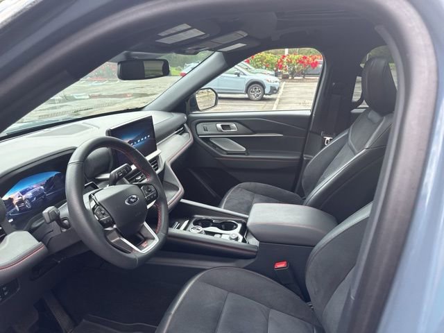 Certified 2025 Ford Explorer ST w/ Sun And Sound Package AWD/4WD image 7