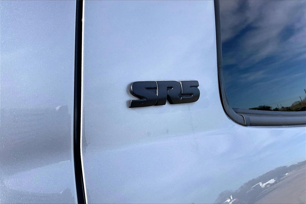 Used 2019 Toyota Tundra SR5 image 21