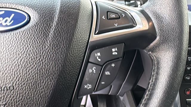 Certified 2020 Ford Edge Titanium image 23