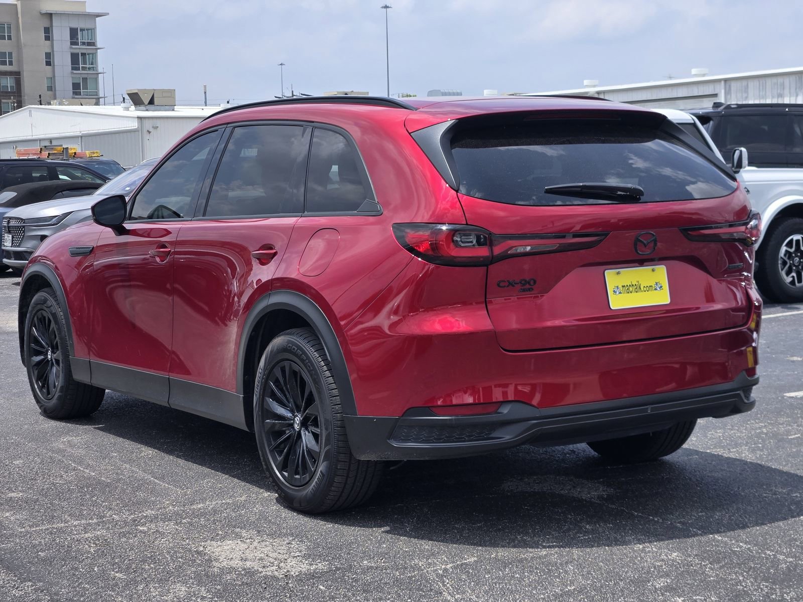 Used 2024 MAZDA CX-90 3.3 Turbo w/ Preferred Plus AWD/4WD image 7