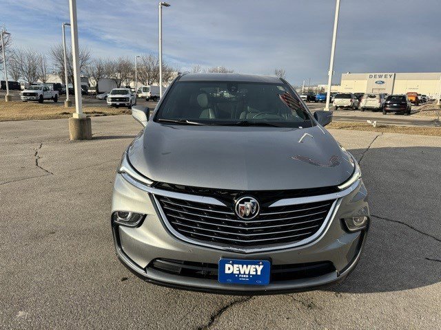 Used 2024 Buick Enclave Premium image 8