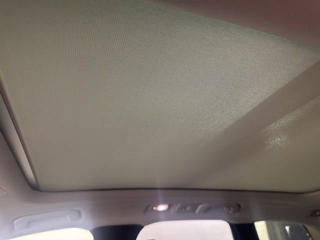 Used 2026 Volvo XC60 B5 Plus w/ Climate Package image 17