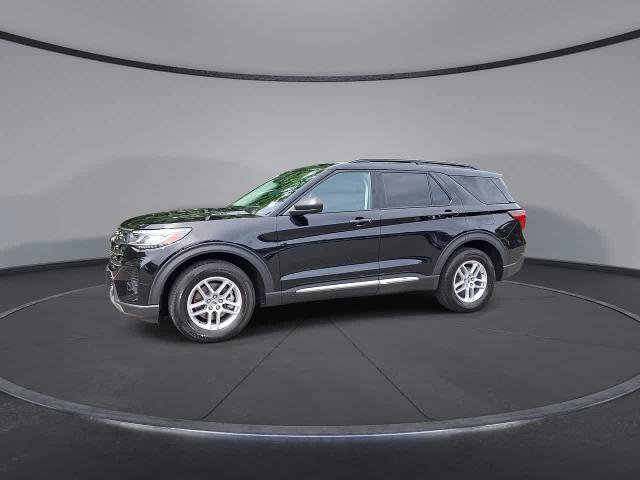 Certified 2025 Ford Explorer Active AWD/4WD image 4