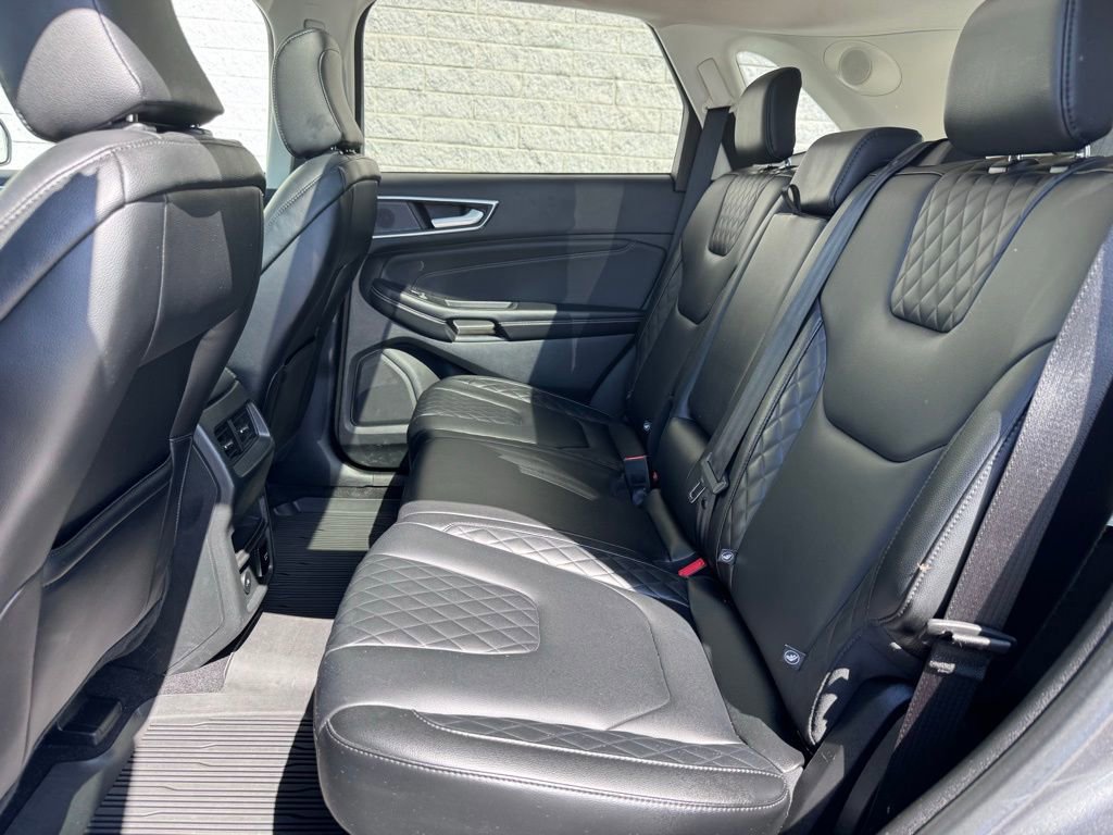 Certified 2023 Ford Edge Titanium AWD/4WD image 23