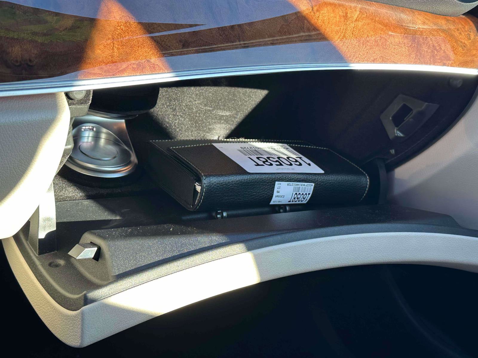 Used 2017 Mercedes-Benz E 300 E 300 image 32