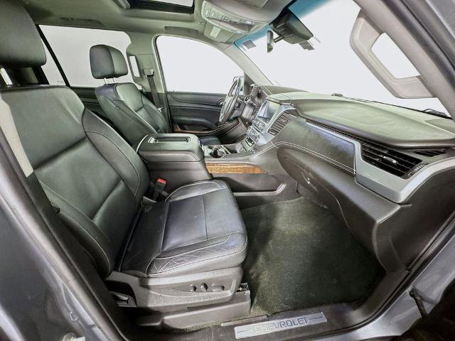 Used 2018 Chevrolet Suburban LT w/ Luxury Package AWD/4WD image 29