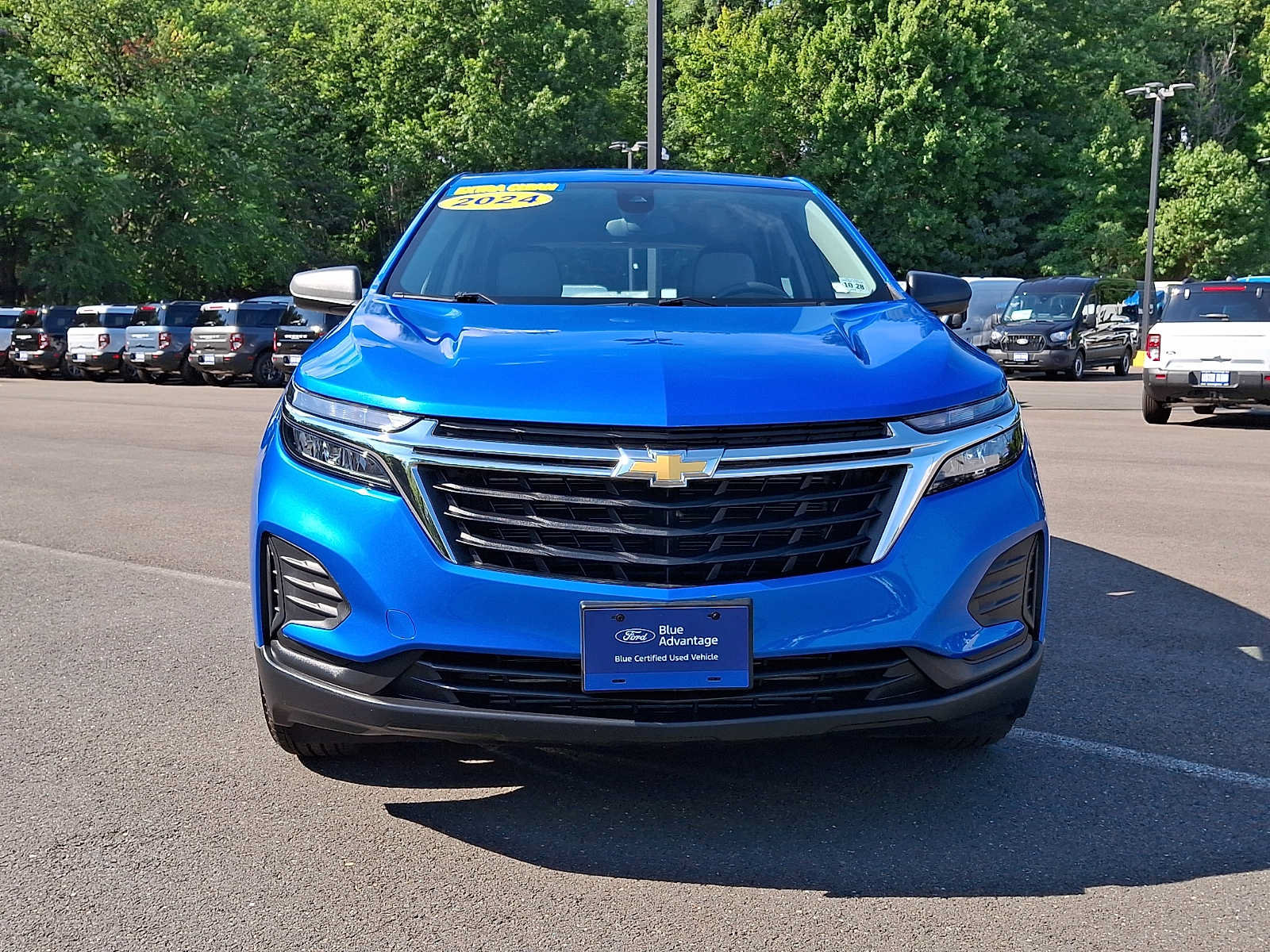 Used 2024 Chevrolet Equinox LS FWD image 2