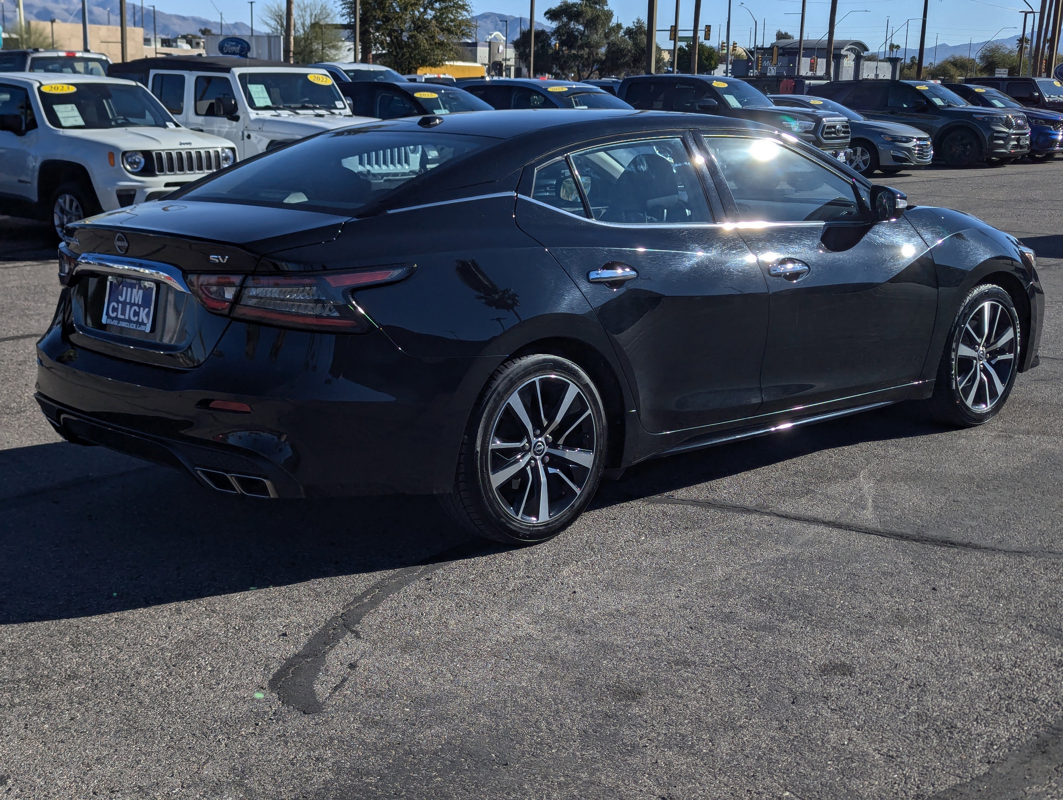 Used 2023 Nissan Maxima SV w/ Floor Mat Group image 4