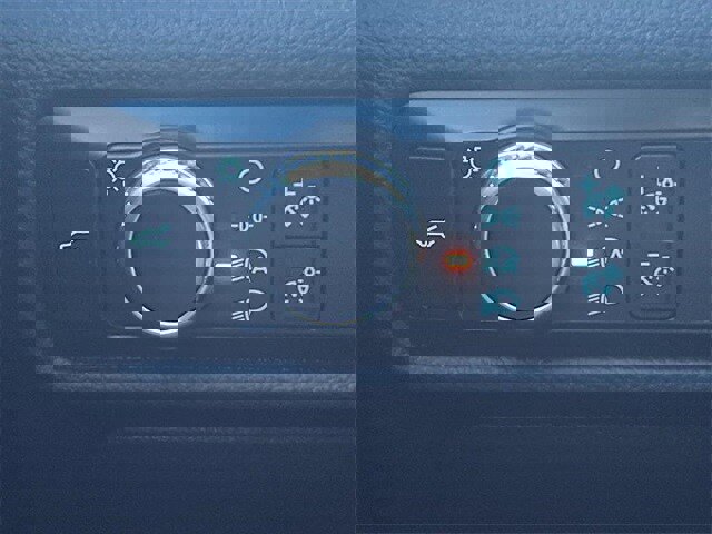 Certified 2020 Ford Explorer XLT w/ Class III Trailer Tow Package image 23