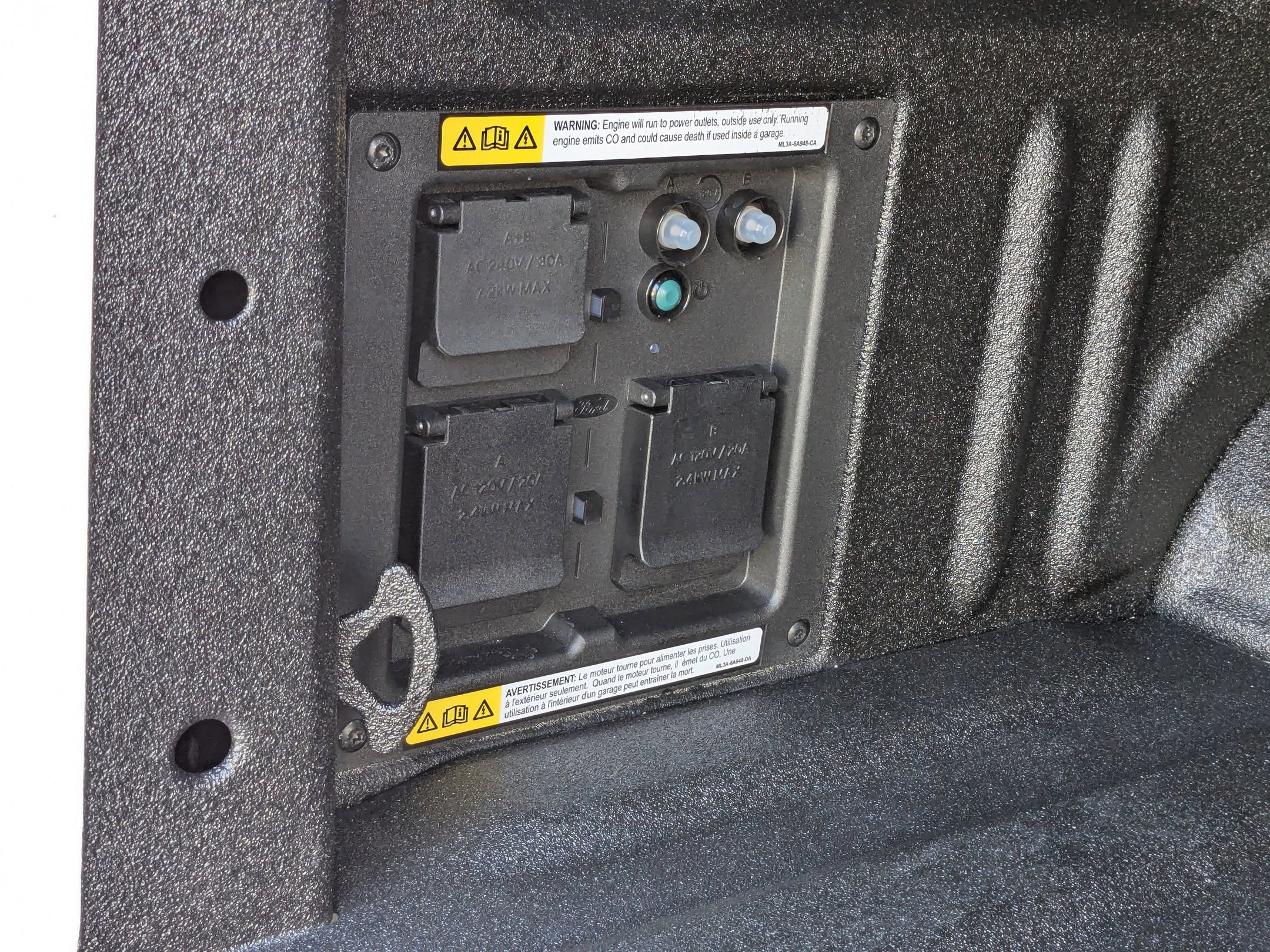 Certified 2025 Ford F150 Lariat w/ Equipment Group 501A Mid image 38