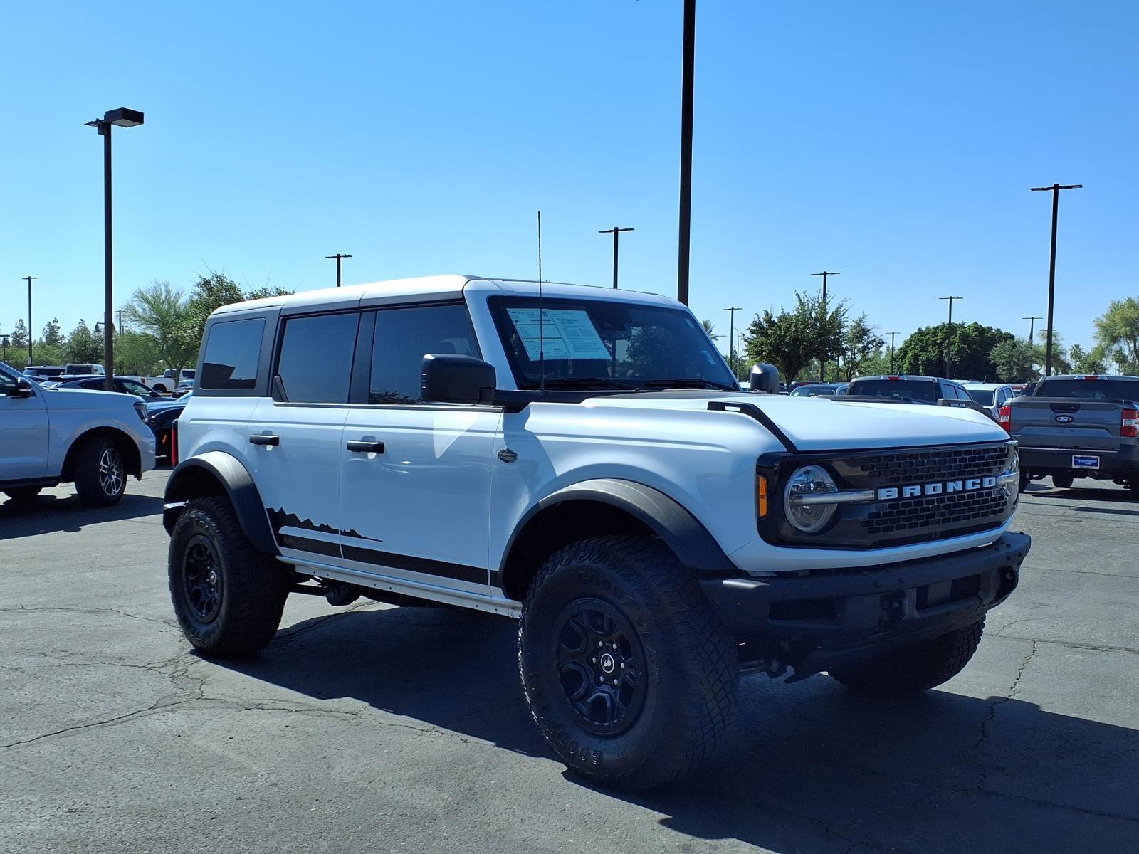 Certified 2024 Ford Bronco Wildtrak AWD/4WD image 8