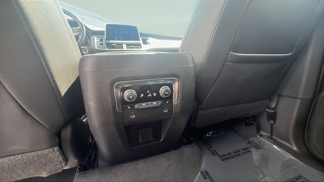 Used 2023 Chevrolet Tahoe LT w/ Luxury Package AWD/4WD image 24