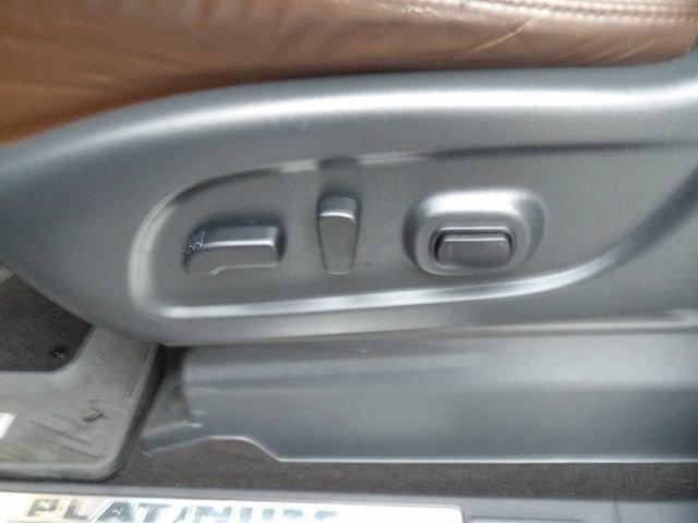 Used 2020 Nissan Titan Platinum Reserve w/ Protection Package 2 image 29